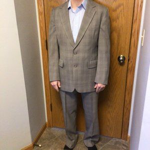 Hart Schaffner & Marx - Light Gray Men's Two Piece Suit Jacket & Pants